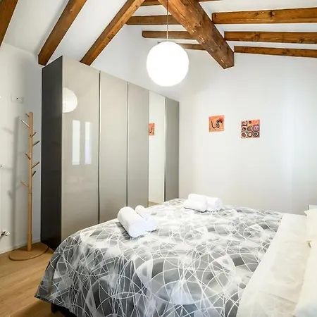 Your Happy Place In The Centre *