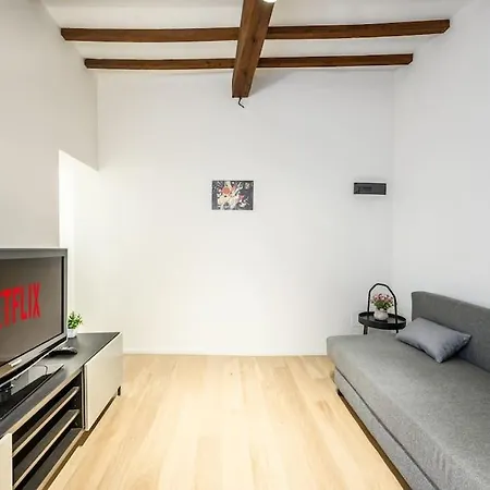 Apartment Your Happy Place In The Centre Modena