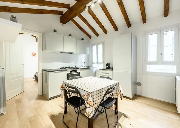 Your Happy Place In The Centre Lejlighed *